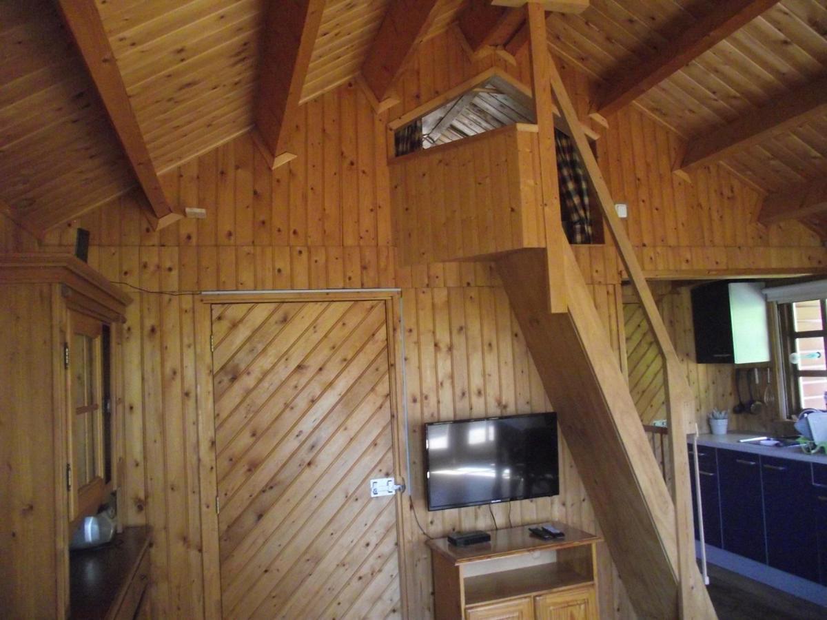 Vakantiehuisjes Landgoed Sonneborghe Kollumerzwaag Exteriör bild
