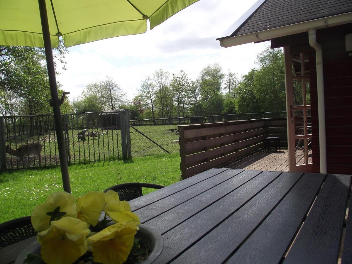 Vakantiehuisjes Landgoed Sonneborghe Kollumerzwaag Exteriör bild
