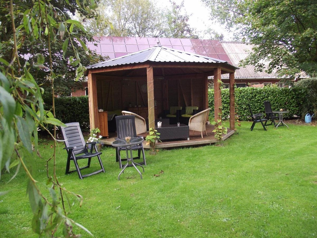 Vakantiehuisjes Landgoed Sonneborghe Kollumerzwaag Exteriör bild