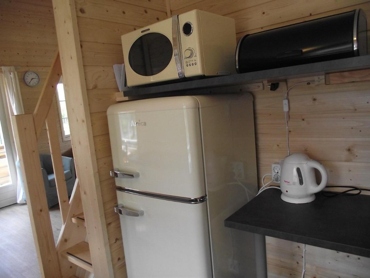 Vakantiehuisjes Landgoed Sonneborghe Kollumerzwaag Exteriör bild